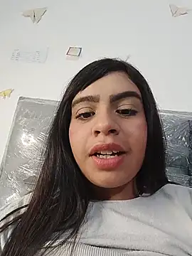 Solange 686 online show from 07/05/26, 04:41