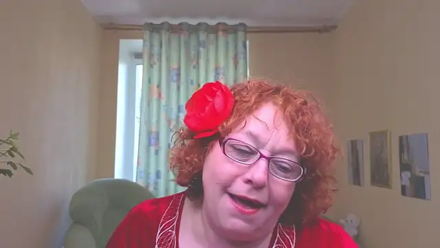 Fara Flutte online show from 04/29/26, 05:33