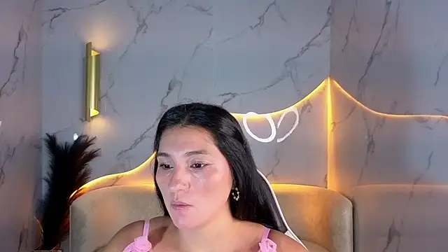Snapshot of Alisson_tx_ chatting on 07/14/26, 07:41 Alisson tx online show from 07/14/26, 07:41