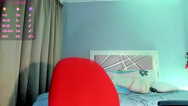 Snapshot of Celestte_w chatting on 05/16/26, 12:18 Celestte w online show from 05/16/26, 12:18