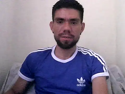 Snapshot of thomas2wood chatting on 06/30/26, 09:49 thomas2wood online show from 06/30/26, 09:49