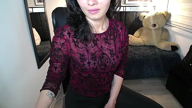 Snapshot of ahmy_ chatting on 05/28/26, 07:55 ahmy online show from 05/28/26, 07:55