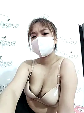 Snapshot of Tu_chin chatting on 04/12/26, 02:38 Tu chin online show from 04/12/26, 02:38