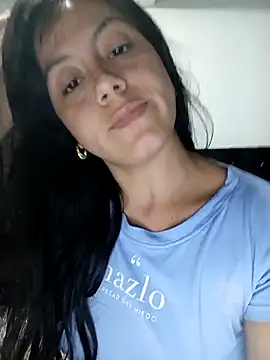 Snapshot of Lunafontana chatting on 04/08/26, 03:28 Lunafontana online show from 04/08/26, 03:28