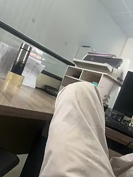 sakunx2028 online show from 04/09/26, 04:34