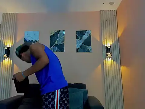 davisito 26 online show from 04/12/26, 04:06