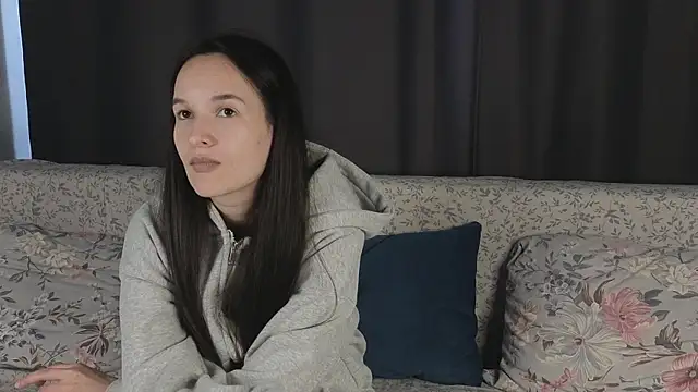 CutieFru1t online show from 04/14/26, 08:20