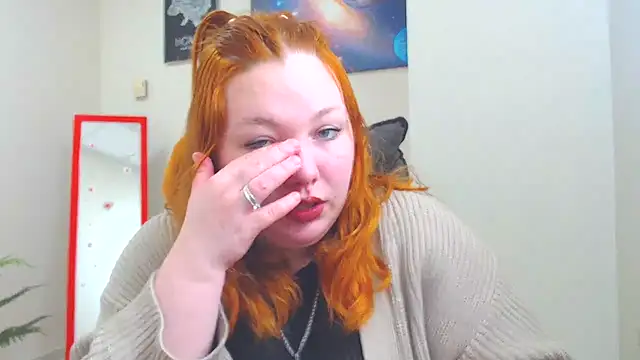 Snapshot of Aillia-Rous chatting on 04/16/26, 06:25 Aillia-Rous online show from 04/16/26, 06:25