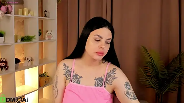 Snapshot of Oliviabagheera chatting on 04/09/26, 06:19 Oliviabagheera online show from 04/09/26, 06:19