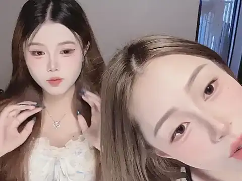 Snapshot of KaKa-01 chatting on 04/11/26, 08:29 KaKa-01 online show from 04/11/26, 08:29