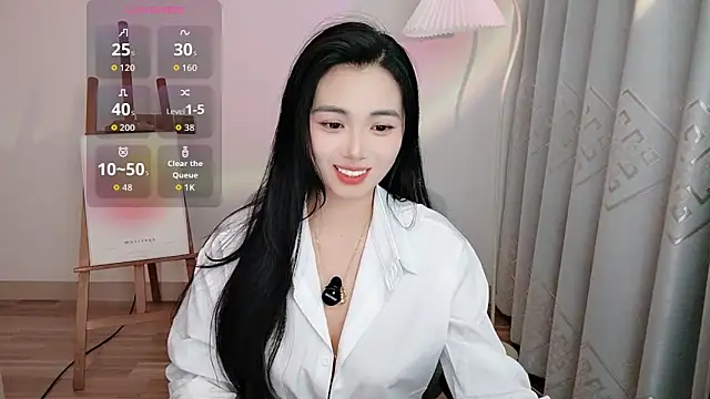 Snapshot of M-CC-M chatting on 04/30/26, 02:56 M-CC-M online show from 04/30/26, 02:56