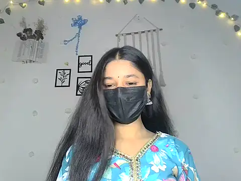 Snapshot of HOT_SNEHA4 chatting on 05/30/26, 05:04 HOT SNEHA4 online show from 05/30/26, 05:04