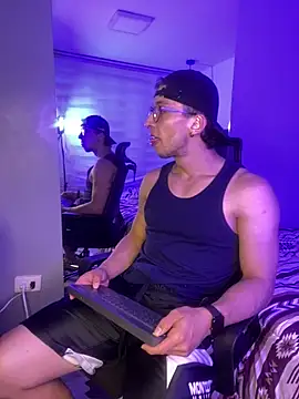 Snapshot of MARCO_RUSH chatting on 04/11/26, 11:47 MARCO RUSH online show from 04/11/26, 11:47