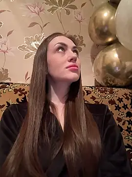 AlinaLove3213 online show from 05/03/26, 06:25