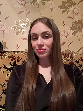 AlinaLove3213 online show from 05/12/26, 07:44