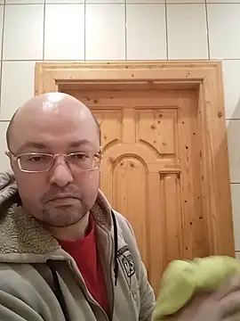 Luceriusbigass online show from 12/13/24, 03:54