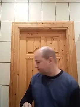 Luceriusbigass online show from 12/20/24, 05:29