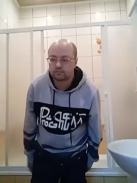 Luceriusbigass online show from 02/21/25, 03:32