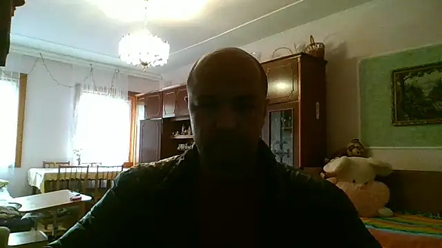 Luceriusbigass online show from 10/18/25, 01:12