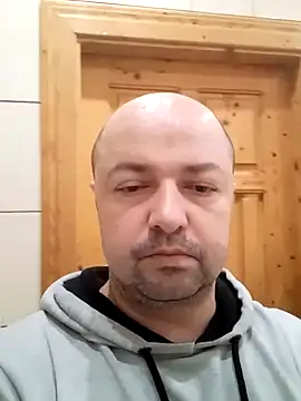 Luceriusbigass online show from 02/06/26, 04:43