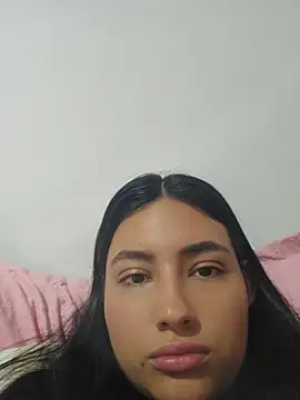 Snapshot of VioletRousee chatting on 07/06/26, 07:27 VioletRousee online show from 07/06/26, 07:27