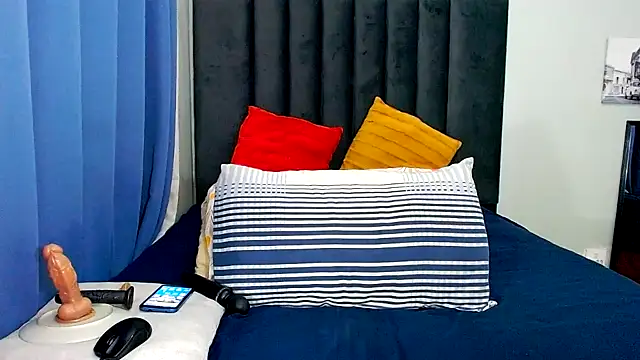 SexyMiaC online show from 07/06/26, 06:10