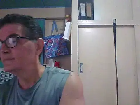 Snapshot of scotty-friends chatting on 05/26/26, 03:08 scotty-friends online show from 05/26/26, 03:08