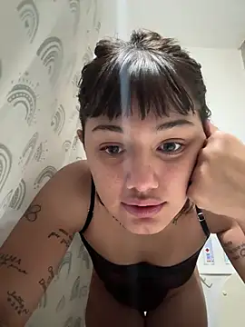 vickdaqui online show from 04/07/26, 08:31