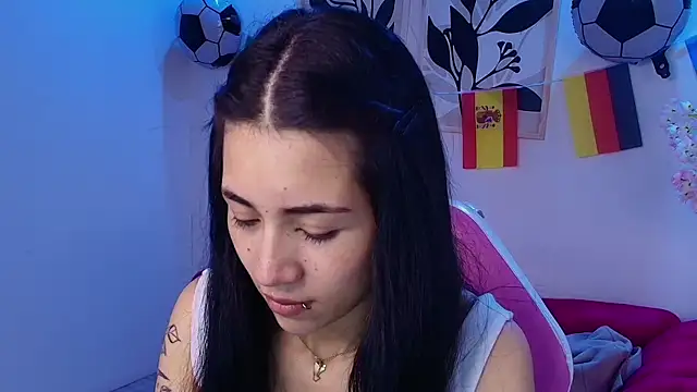 Rainy doll online show from 06/28/26, 12:00
