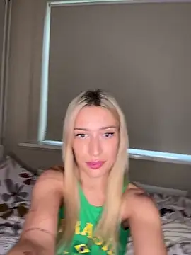 BlondeChiara online show from 04/19/26, 06:10