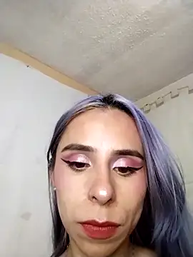 purpul-rose online show from 04/11/26, 07:18