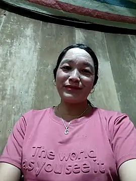 Snapshot of vanlucky2 chatting on 05/22/26, 03:57 vanlucky2 online show from 05/22/26, 03:57