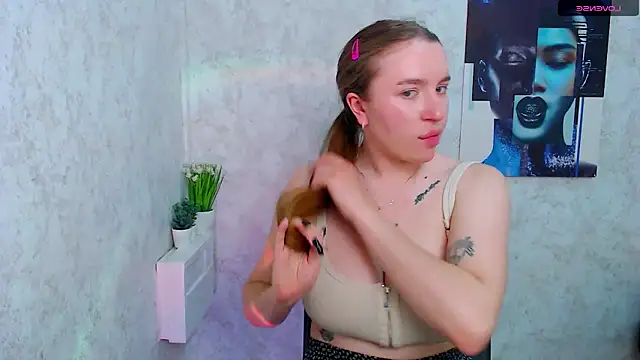 KassiaRayne  online show from 04/09/26, 06:02