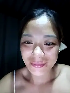 Snapshot of mia0033 chatting on 07/03/26, 02:12 mia0033 online show from 07/03/26, 02:12