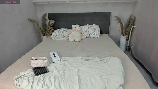 Goody-Likes online show from 05/26/26, 01:01