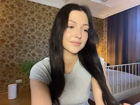 Miley Shine online show from 04/11/26, 01:15