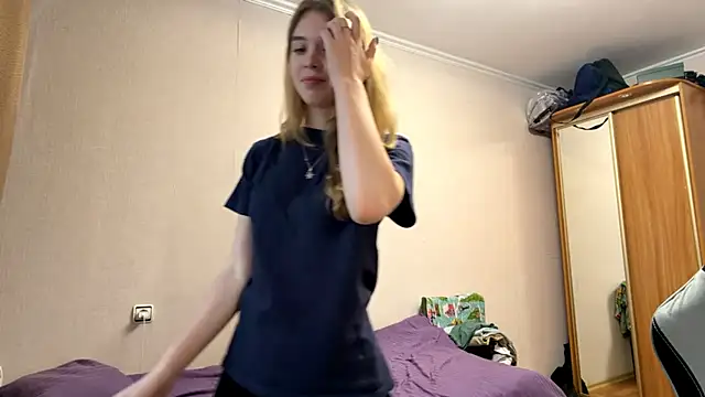 Snapshot of HebrewRiding chatting on 06/29/26, 10:15 HebrewRiding online show from 06/29/26, 10:15