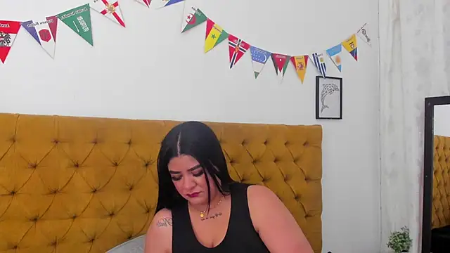 Snapshot of Katty_West chatting on 06/29/26, 06:52 Katty West online show from 06/29/26, 06:52