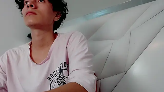 Shirowitheb online show from 04/10/26, 01:05