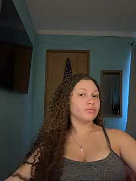 sophiiahot online show from 04/18/26, 11:58