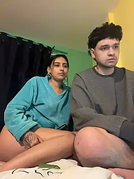 hotlatinocouple   online show from 06/25/26, 05:34