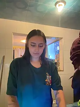 hotlatinocouple   online show from 07/11/26, 06:27