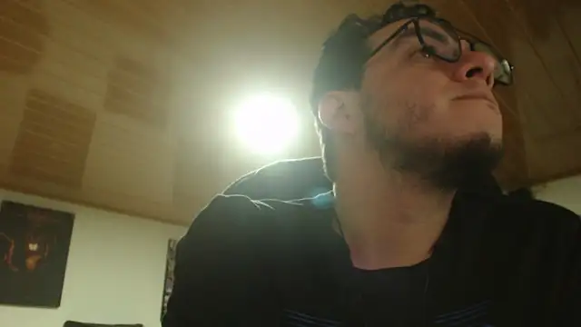 Snapshot of markswitch__ chatting on 04/09/26, 06:19 markswitch online show from 04/09/26, 06:19