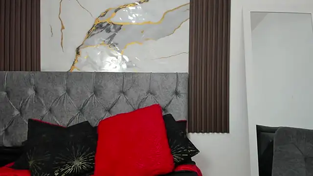 emma harris01 online show from 04/11/26, 07:07