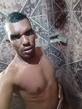 Snapshot of rogeriobastospqdt chatting on 04/10/26, 11:37 rogeriobastospqdt online show from 04/10/26, 11:37