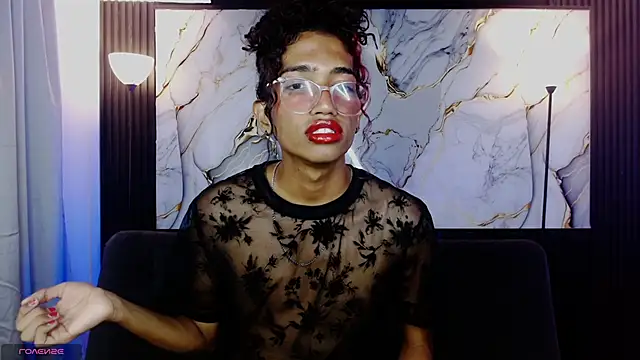 Snapshot of triiangel_latinboy chatting on 05/07/26, 12:38 triiangel latinboy online show from 05/07/26, 12:38