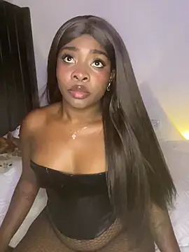 Coralqute online show from 04/11/26, 02:16