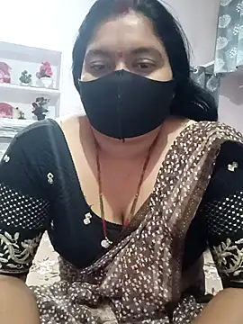 Snapshot of bhabhi-lovely chatting on 04/11/26, 07:56 bhabhi-lovely online show from 04/11/26, 07:56