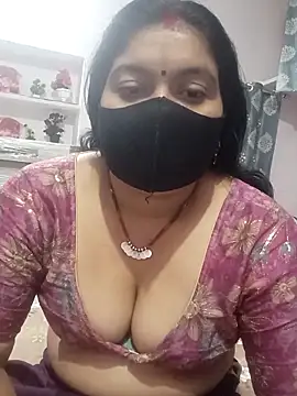 Snapshot of bhabhi-lovely chatting on 04/12/26, 06:29 bhabhi-lovely online show from 04/12/26, 06:29