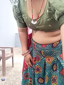 Snapshot of bhabhi-lovely chatting on 04/14/26, 12:22 bhabhi-lovely online show from 04/14/26, 12:22